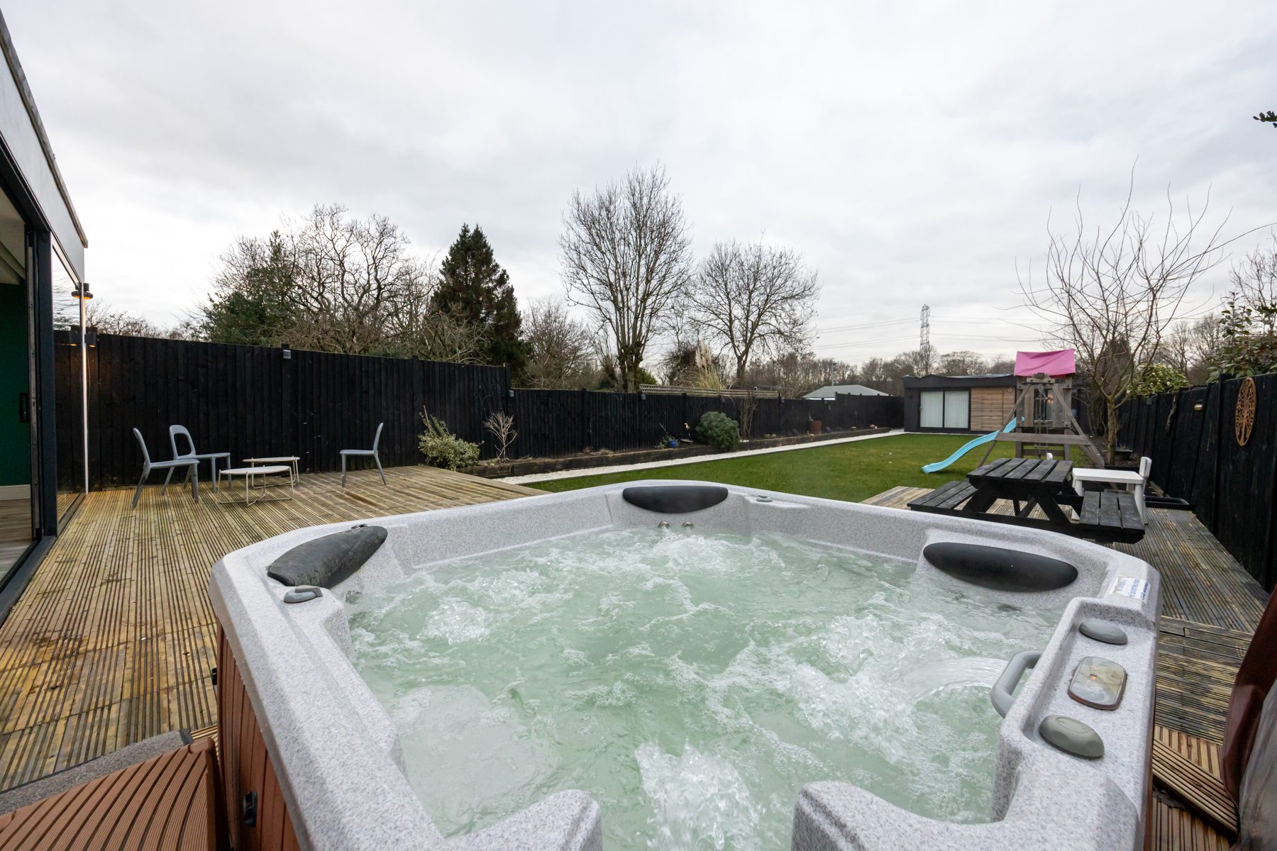 Hot tub